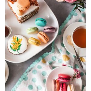 Macarons colorés